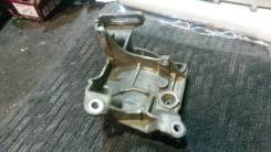 Крепление компрессора кондиционера. Toyota Mark II, GX110 Двигатель 1GFE