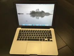 Apple MacBook Air 13 2012 Mid. 13", 1,8����, ��� 4 ��, ���� 128���, WiFi, Bluetooth ����