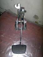 Педаль тормоза. Toyota Cresta, JZX105, GX105, JZX100, JZX101, GX100, LX100 Toyota Mark II, JZX105, GX105, JZX100, GX100, JZX101, LX100 Toyota Chaser...