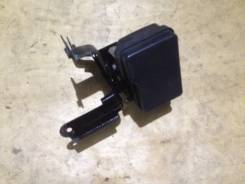 Блок abs. Toyota Wish, ZNE10, ZNE10G Двигатель 1ZZFE