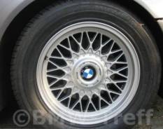 BMW. 7.5x16, 5x120.00, ET24, ЦО 72,6 мм.