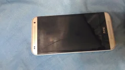 HTC Desire 601. �/�