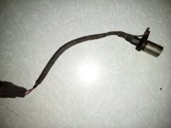 Датчик положения коленвала. Toyota: GS300, Cresta, Verossa, Origin, Mark II Wagon Blit, IS200, IS300, Progres, Supra, Crown, Altezza, Aristo, Crown Ma...