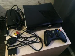 Microsoft Xbox 360 Slim 250Gb ����
