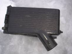 Корпус воздушного фильтра. Toyota Carina E, SB153ABK00E061933