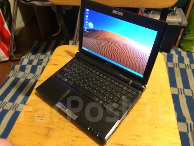 Asus Eee PC 900. 1����, ��� 1024 ��, ���� 20���, WiFi: 1, Bluetooth: 1, ����������� �� 5��. ����