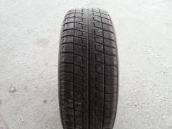 Bridgestone Blizzak Revo2. Зимние, без шипов, 2007 год, 20 %, 1 шт