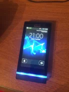 Sony Xperia U. �/�