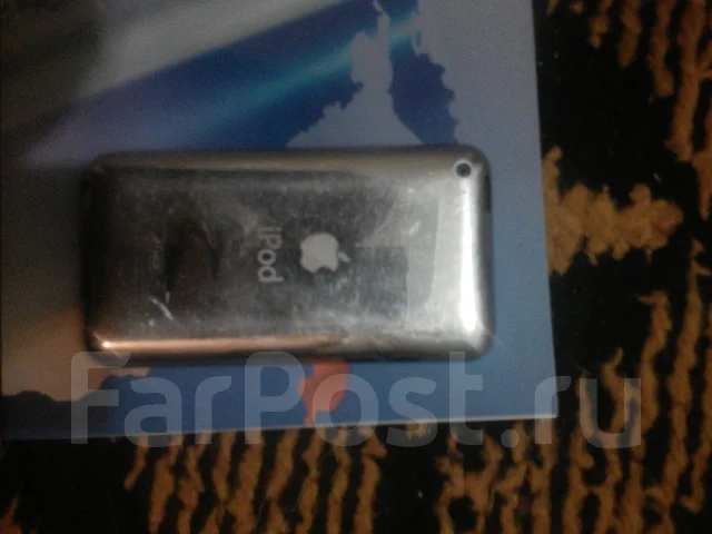 Apple iPod touch 4. ����