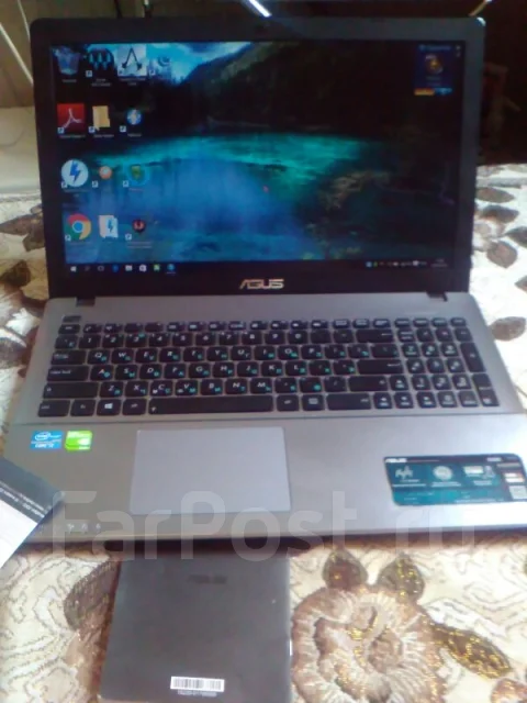 Asus X550CC. 1,8����, ��� 4 ��, ���� 320���, WiFi: 1, Bluetooth: 1, ����������� �� 3��. ����