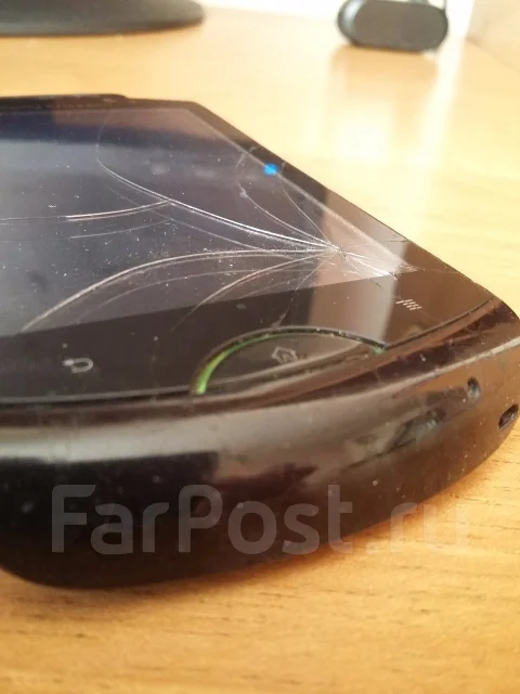Sony Ericsson Walkman Live WT19i. �/� ����