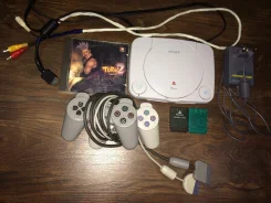 Sony PlayStation One ����