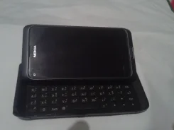 Nokia E7. ��� ����� �� ���������� ����