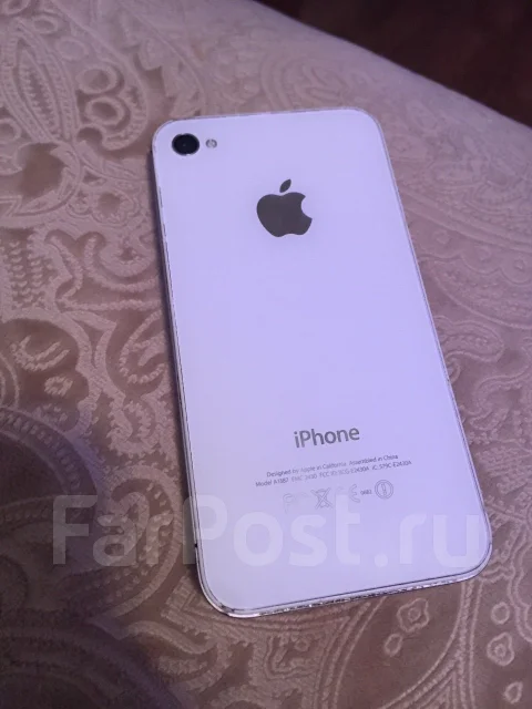 Apple iPhone 4 ����