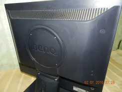 BenQ. 19" ����