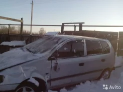 Mitsubishi Space Star ����