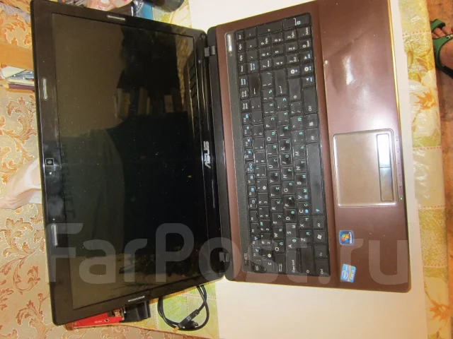 Asus K53E. 2 299����, ��� 4 ��, ���� 320���, WiFi: 1 ����