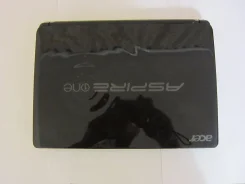 Acer Aspire One D257-N578kk. 1 660����, ��� 2048 ��, ���� 5 000���, WiFi ����