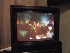 Aiwa. CRT (���) ����