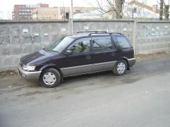 Mitsubishi Chariot. �������, ��������, 2.0, ������ ����