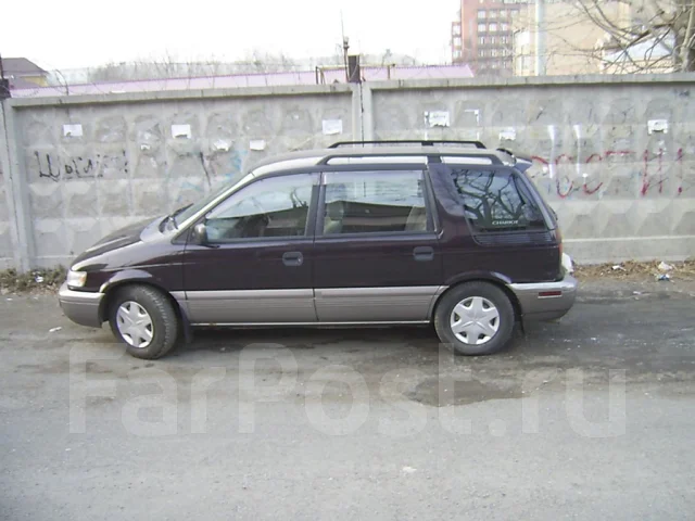 Mitsubishi Chariot. �������, ��������, 2.0, ������ ����