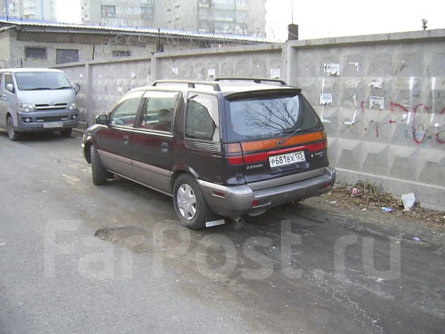 Mitsubishi Chariot. �������, ��������, 2.0, ������ ����