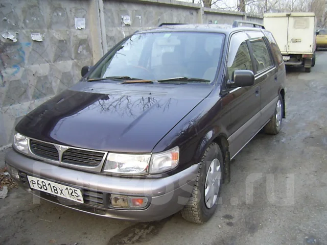 Mitsubishi Chariot. �������, ��������, 2.0, ������ ����
