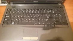 Samsung R525. 2,0����, ��� 3072 ��, ���� 160���, WiFi, Bluetooth ����