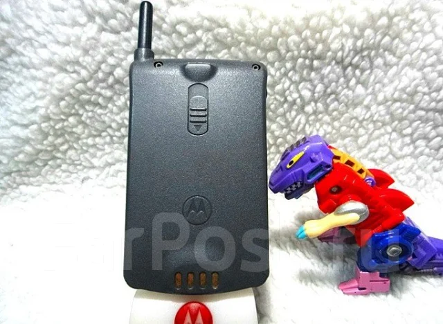 Motorola StarTAC 70. �����. ��� ����� �� ������������ ����