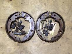 Колодка стояночного тормоза. Toyota Wish, ZNE10, ZNE10G Двигатель 1ZZFE