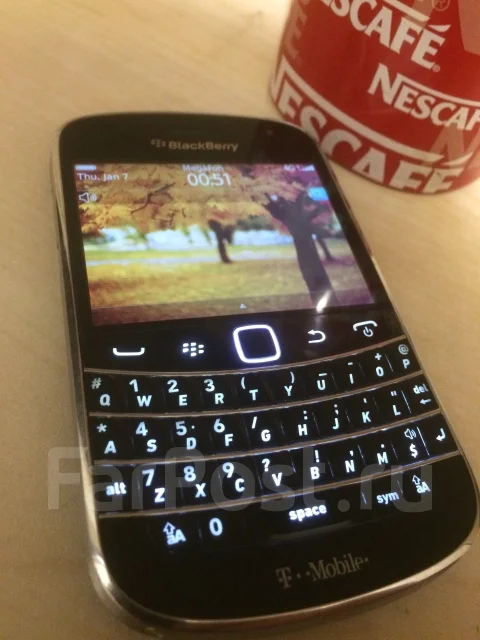 BlackBerry Bold 9900 ����