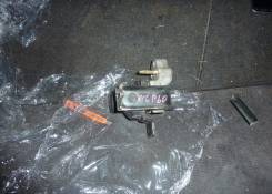 Подушка двигателя. Toyota ist, NCP61 Двигатель 1NZFE