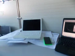Apple MacBook 13 2007 A1181. 2,2����, ��� 2048 ��, ���� 250���, WiFi, Bluetooth, ����������� �� 3��. ��� ����� �� ������� ����