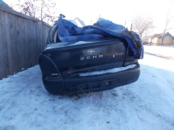 Toyota Echo ����