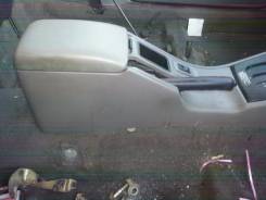 Подлокотник. Subaru Forester. Под заказ