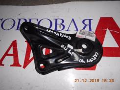 Крепление балки подвески. Toyota Camry, ACV40, ASV40, AHV40, GSV40, CV40, SV40, AVV50 Toyota Avalon, GSX30 Двигатели: 2ARFXE, 2GRFE, 2AZFE, 2AZFXE