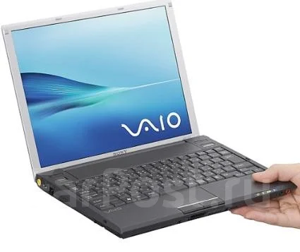 Sony VAIO. 12", 1,2����, ��� 4 ��, ���� 256���, WiFi: 1, Bluetooth: 1, ����������� �� 3��. ��� ����� �� ������������ ����