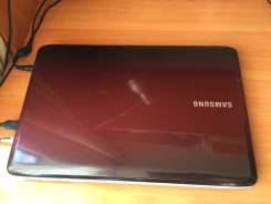 Samsung R530. 15.6", 2,1 ГГц, ОЗУ 3072 Мб, диск 3 Гб, WiFi, Bluetooth, аккумулятор на 2 ч.