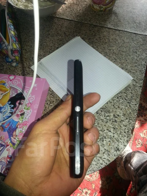 Sony Xperia ZR. �/� ����