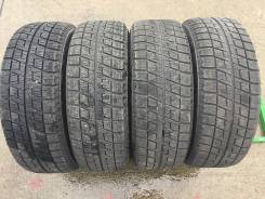 Bridgestone Blizzak Revo2. Зимние, без шипов, 2009 год, износ: 10%, 4 шт