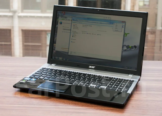Acer Aspire V3-571G. 2,5����, ��� 4 ��, ���� 500���, WiFi: 1, Bluetooth: 1, ����������� �� 3��. ����
