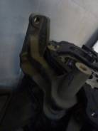Крепление компрессора кондиционера. Nissan Atlas, N6F23, M2F23, R4F23, R2F23, P4F23, R8F23, M4F23, P2F23, M6F23, P6F23, P8F23, N4F23, N2F23 Nissan Cab...