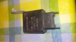 Реле поворота. Mitsubishi Diamante, F36W, F46A, F36A Mitsubishi Pajero, K90 Mitsubishi Montero Sport, K90 Двигатели: 6G74, 6G72