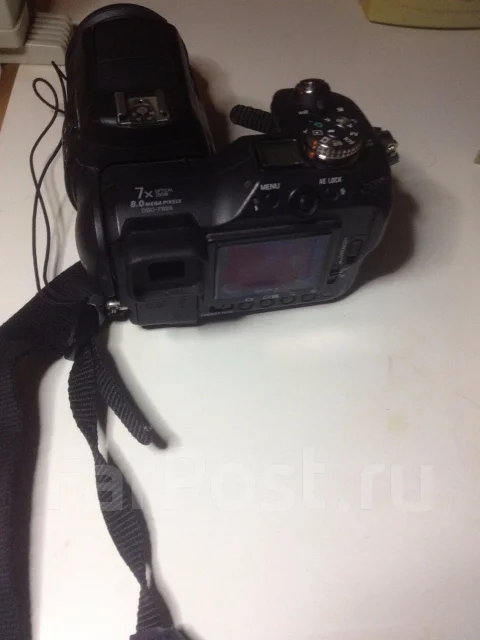 Sony Cyber-shot DSC-F828 ����