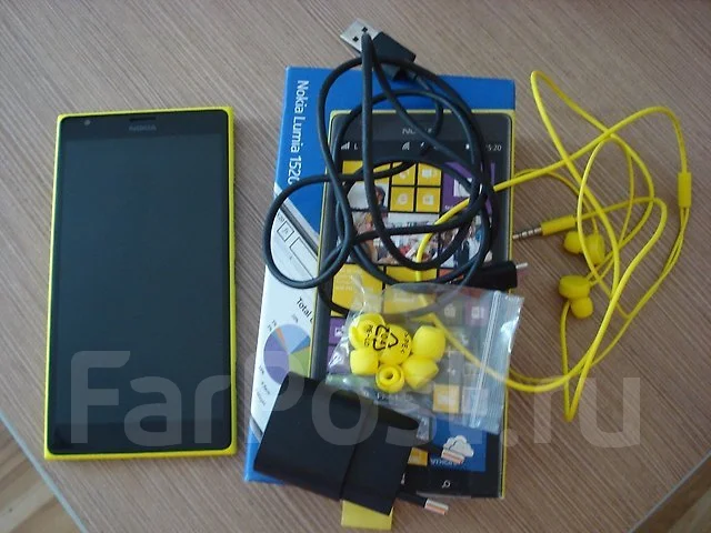 Nokia Lumia 1520 ����