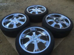 Zinik. 9.5x22", 6x139.7, ET15, �� 110���. ����