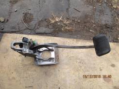 Педаль тормоза. Toyota Town Ace Noah, SR50G, CR40G, CR50G, SR40G
