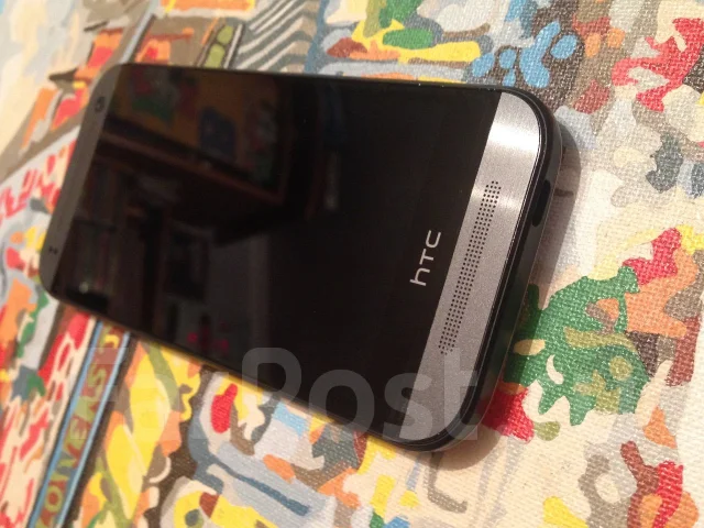 HTC One mini 2 ����
