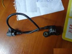 Датчик положения коленвала. Mazda Familia Mazda Familia S-Wagon Двигатель FP
