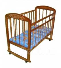 Детская деревянная кровать качалка